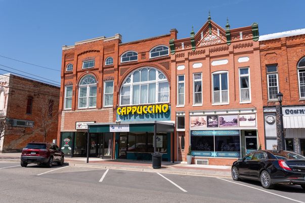 Exterior, Facade, Brick Facade, Rowhouse