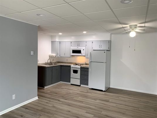 Interior, Kitchen, Recessed Lighting, Wood Texture Flooring