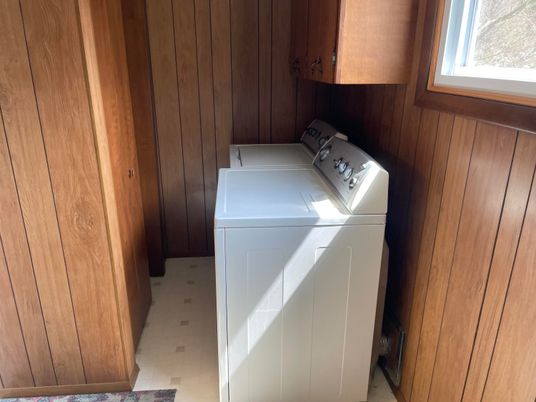 Interior, Washer, Wooden Walls
