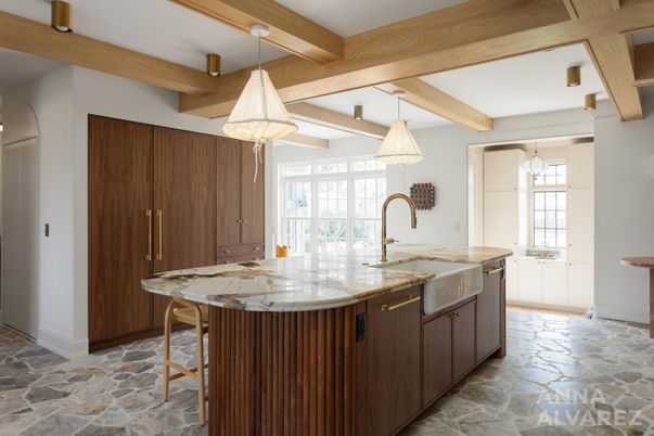 Interior, Kitchen, Pendant Lights, Wooden Beams