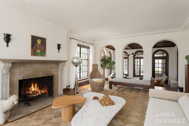 Fireplace, Interior, Living room