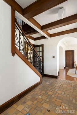 Interior, Wooden Beams