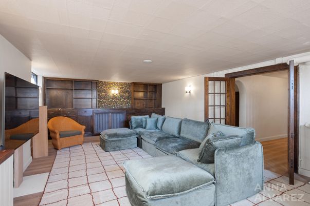 Interior, Living room, Wood Texture Flooring, Wooden Walls
