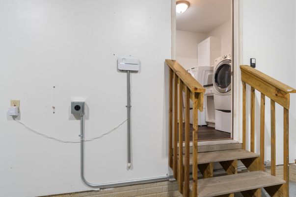 Interior, Washer
