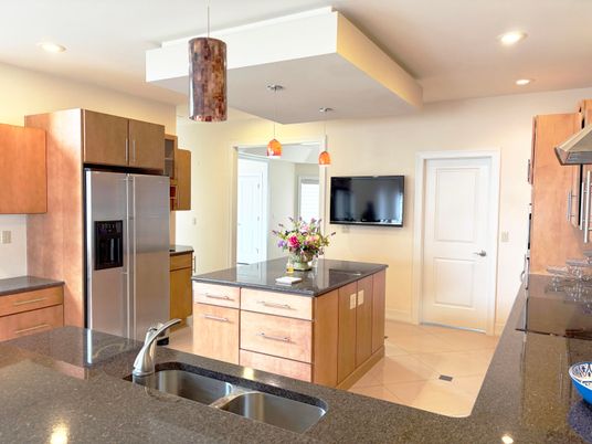 Interior, Kitchen, Marble, Pendant Lights, Recessed Lighting
