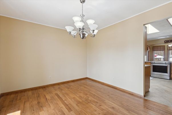 Chandelier, Empty room, Interior, Wood Texture Flooring