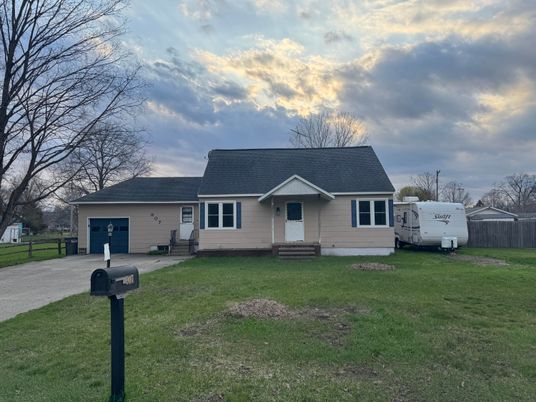 Attached, Backyard, Exterior, Facade, Cape Cod