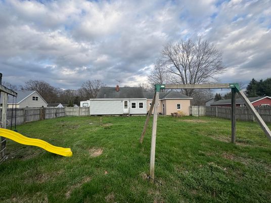 Backyard, Exterior, Playground