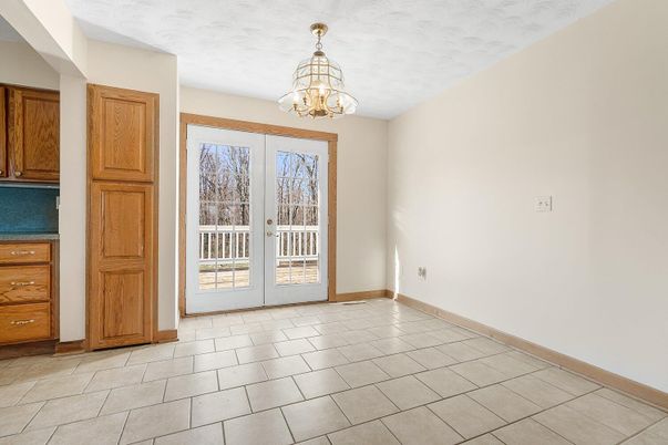 Chandelier, Empty room, Interior