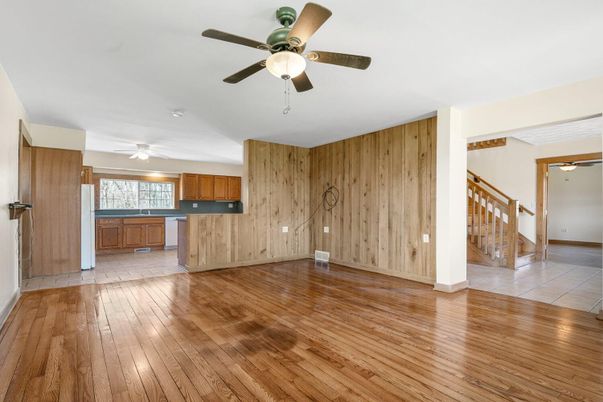 Empty room, Interior, Kitchen, Wood Texture Flooring, Wooden Walls