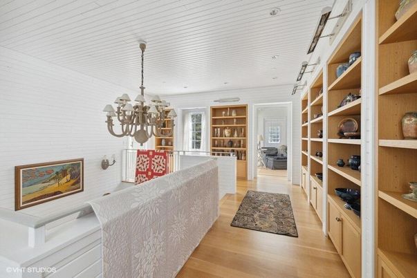 Chandelier, Interior, Recessed Lighting, Wood Texture Flooring