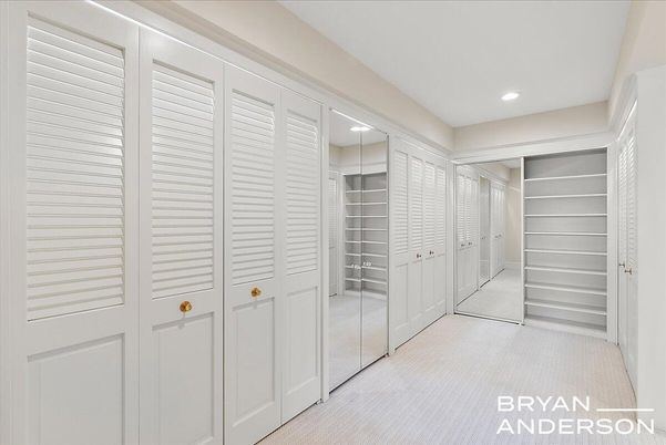 Empty room, Interior, Recessed Lighting, Walk-in Closets