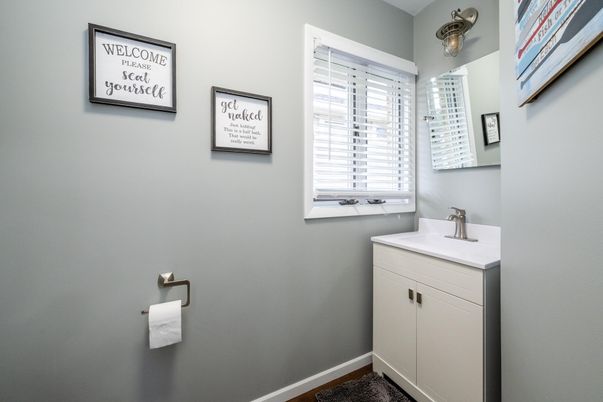 Bathroom, Interior