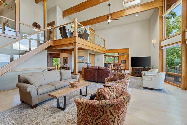 Interior, Living room, Recessed Lighting, Wooden Beams, Wood Texture Flooring