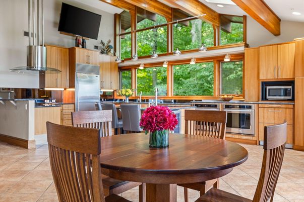 Dining room, Interior, Kitchen, Pendant Lights, Recessed Lighting, Stainless Steel Appliances, Wooden Beams