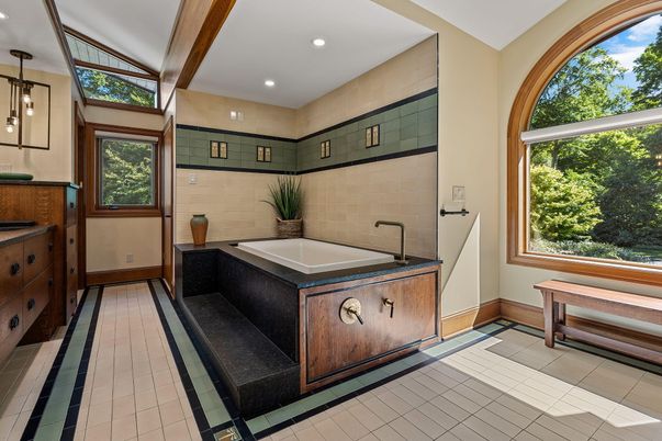 Bathroom, Interior, Pendant Lights, Recessed Lighting