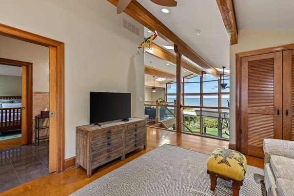 Interior, Recessed Lighting, Water, Wooden Beams, Wood Texture Flooring