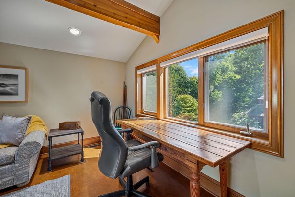 Home Office, Interior, Recessed Lighting, Wooden Beams, Wood Texture Flooring