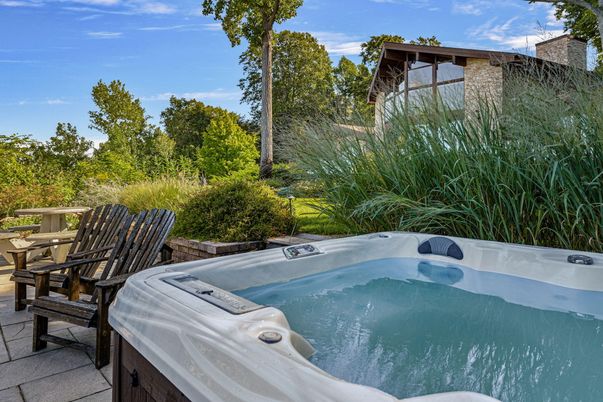 Exterior, Hot Tub