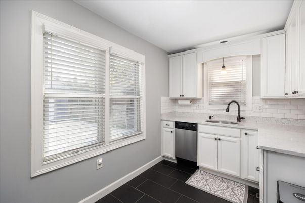 Interior, Kitchen, Pendant Lights