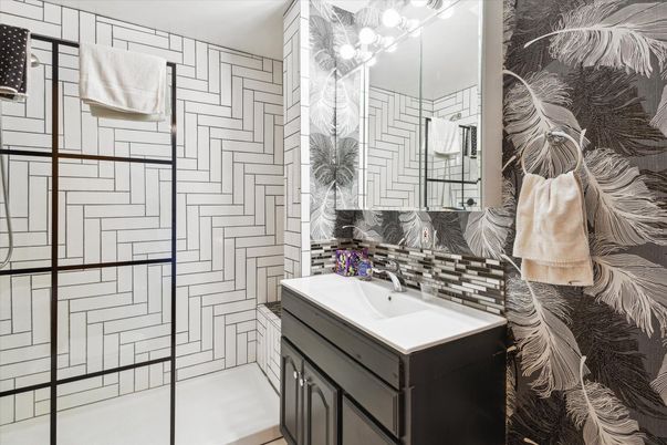 Bathroom, Glass Shower, Interior