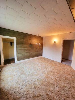 Empty room, Interior, Wooden Walls