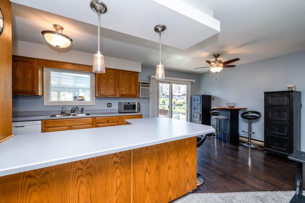 Interior, Kitchen, Pendant Lights, Wood Texture Flooring