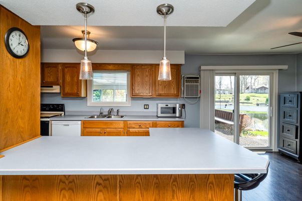 Interior, Kitchen, Pendant Lights, Wood Texture Flooring