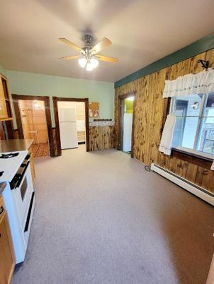Empty room, Interior, Kitchen, Wooden Walls