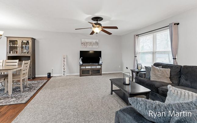 Dining room, Interior, Living room, Wood Texture Flooring
