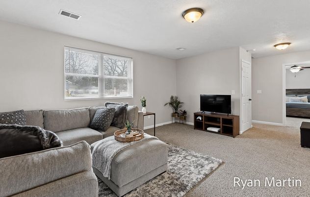 Bedroom, Interior, Living room