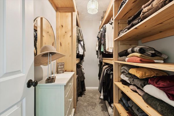 Interior, Walk-in Closets