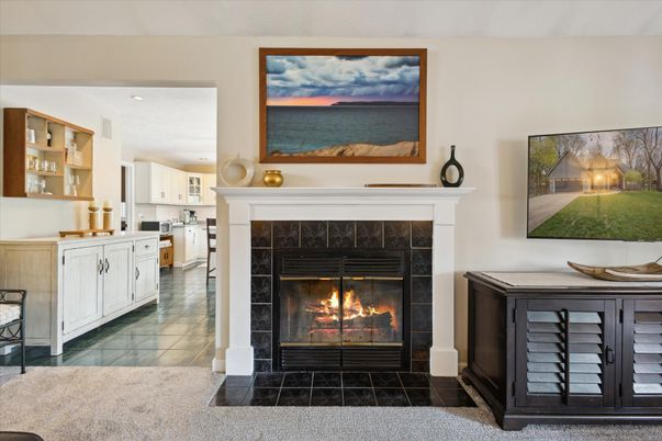 Fireplace, Interior, Kitchen, Recessed Lighting, Water