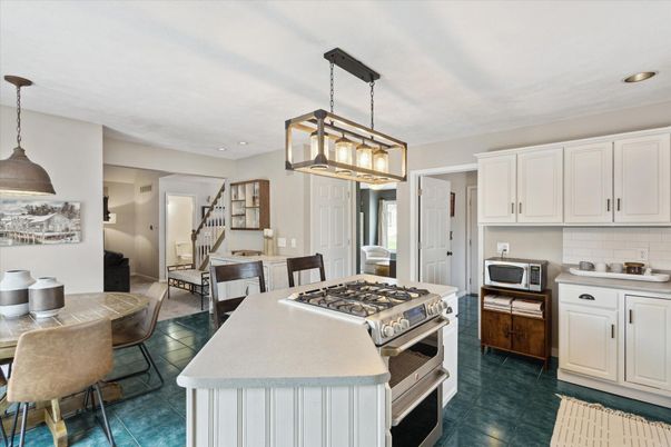 Dining room, Interior, Kitchen, Pendant Lights, Recessed Lighting, Stainless Steel Appliances