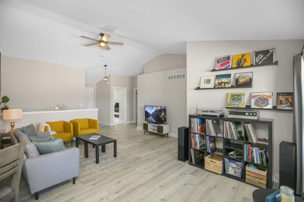 Interior, Living room, Pendant Lights, Wood Texture Flooring