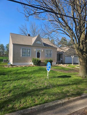 Attached, Backyard, Exterior, Facade, Cape Cod