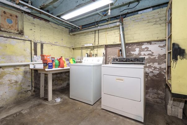 Interior, Washer