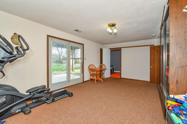 Dining room, Fitness Equipment, Interior