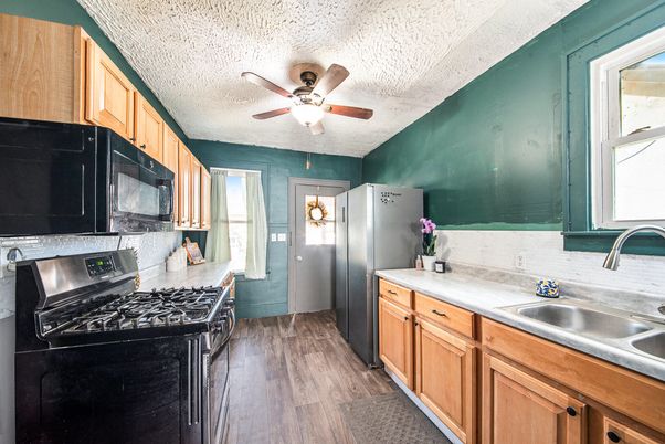 Interior, Kitchen, Wood Texture Flooring