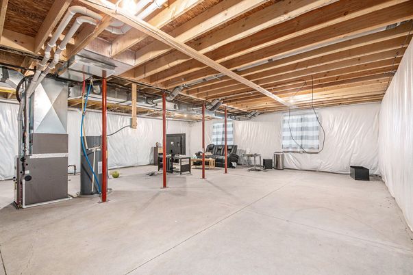 Fitness Equipment, Interior, Wooden Beams
