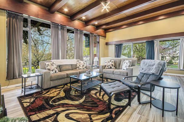 Interior, Living room, Recessed Lighting, Wooden Beams, Wooden Ceilings, Wood Texture Flooring
