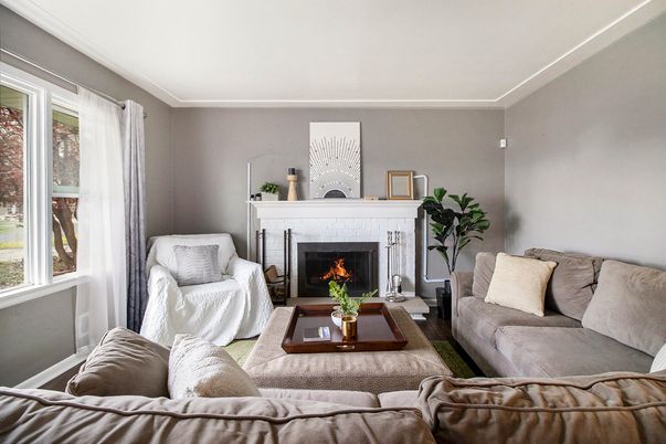 Fireplace, Interior, Living room