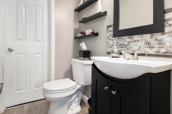 Bathroom, Interior, Wood Texture Flooring