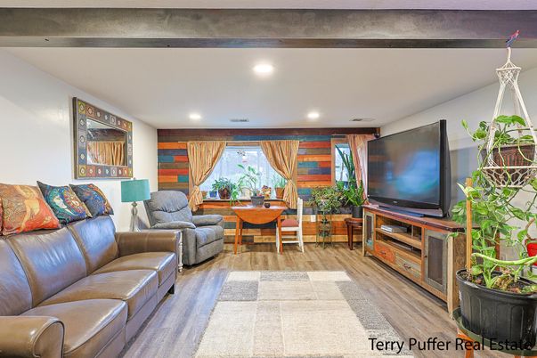 Dining room, Interior, Living room, Recessed Lighting, Wood Texture Flooring