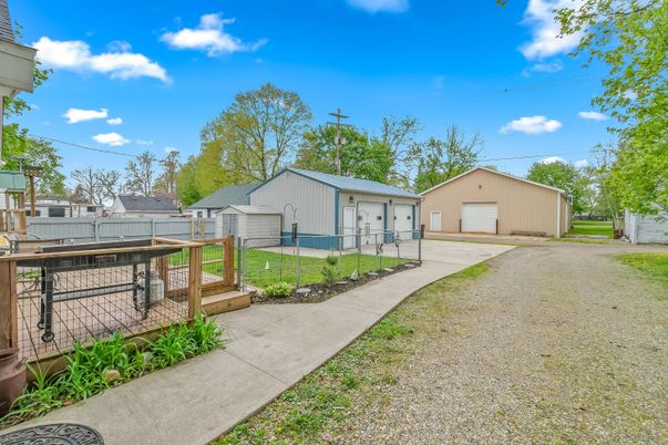 Backyard, Detached Garage, Exterior