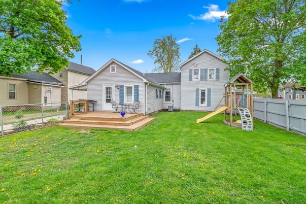Backyard, Exterior, Playground