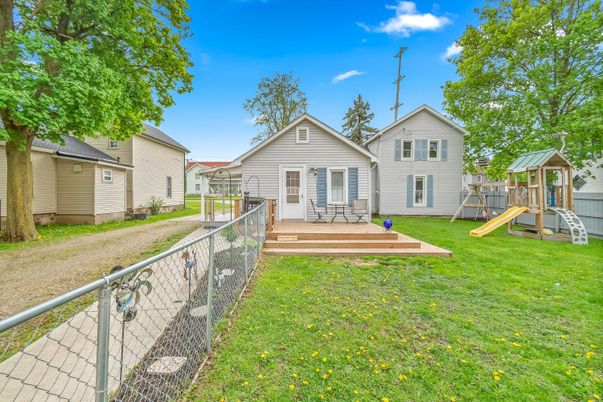 Backyard, Exterior, Playground