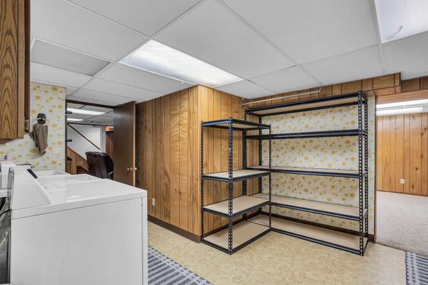 Interior, Washer, Wooden Walls