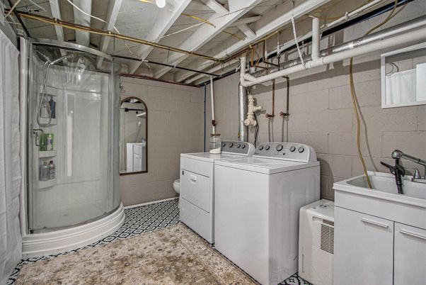 Interior, Washer