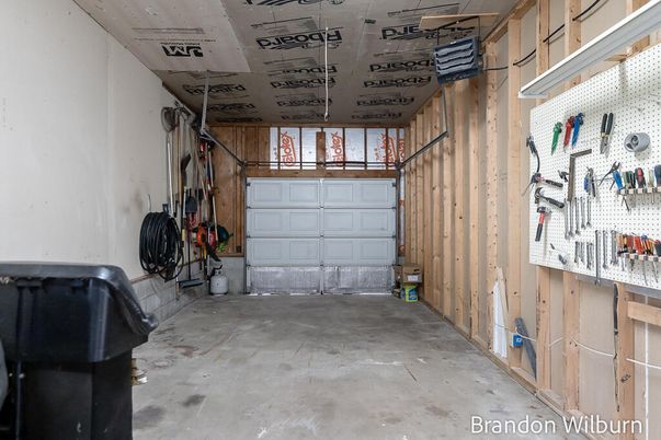 Garage, Interior, Wooden Walls